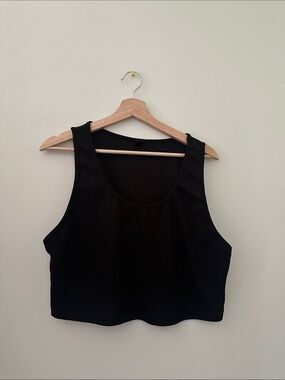 Black Women's Cropped Tank Top